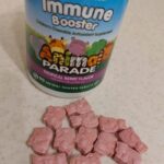 Вітаміни для імунітету Nature's Plus для дітей Animal Parade Immune Booster Source of Life натуральний смак тропічних ягід 90 тварин - Image 4